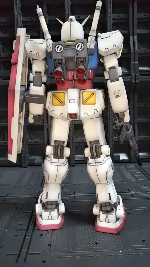 背面