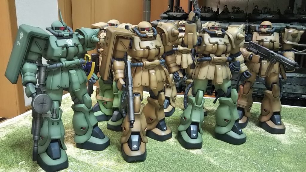 ノイエンビッター本体💦（他にドム・トローペン（トルーパーではない💦）いましたが1/100で発売されないので省略）