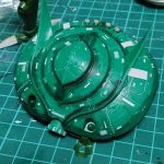 やっと何とかココまでやりました。裏側も少しずつ。足の爪はプラ板とパテで大型化しま[…]