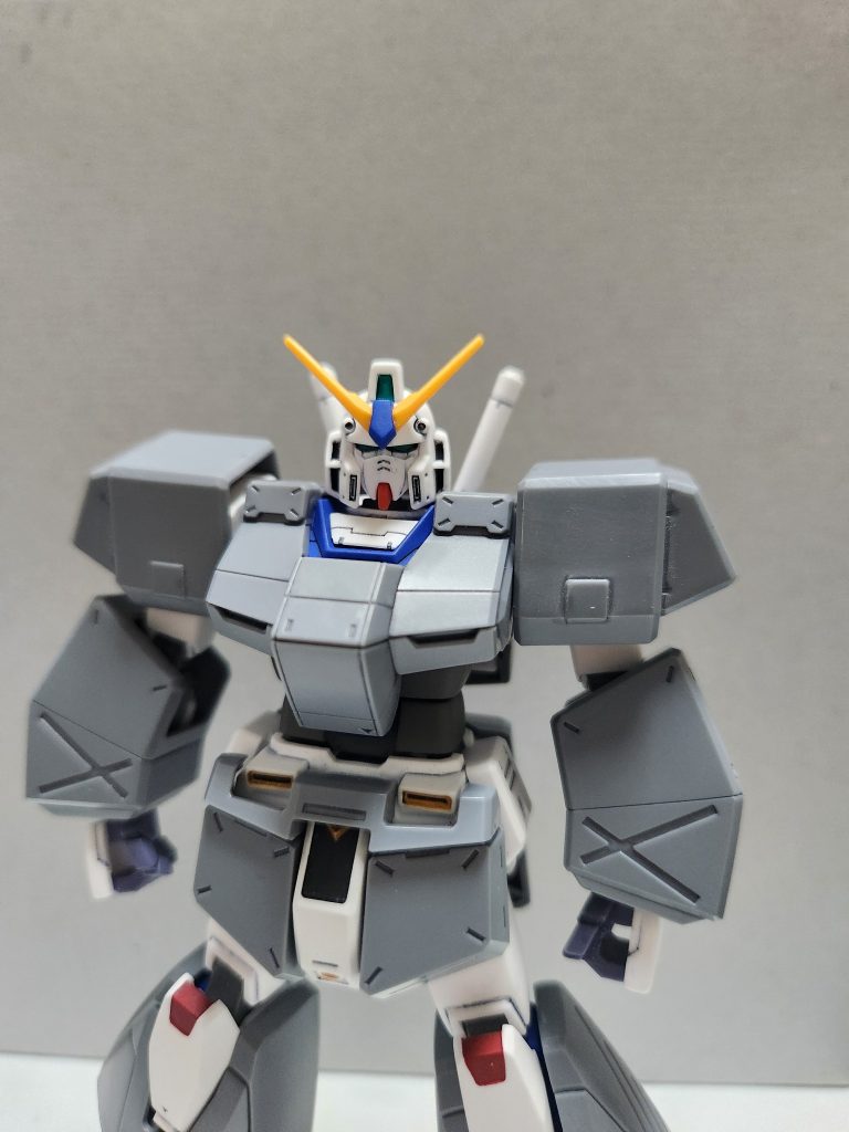 アーマーが干渉するような改造はしてないのでチョバムアーマーも着せられます。