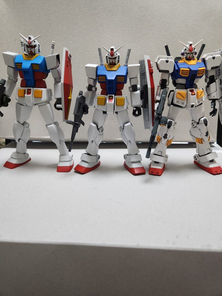 以前作った向こう側ガンダムはサイズ感を気にせず作ってしまったので、今回の改造はサイズに気をつけてます。
