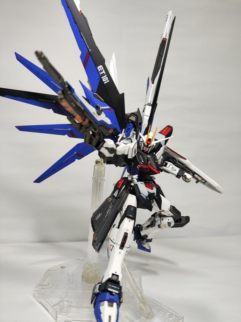 MG フリーダムガンダム Ver.2.0 スペースポリス仕様–7枚目/制作者：自由のフレーム