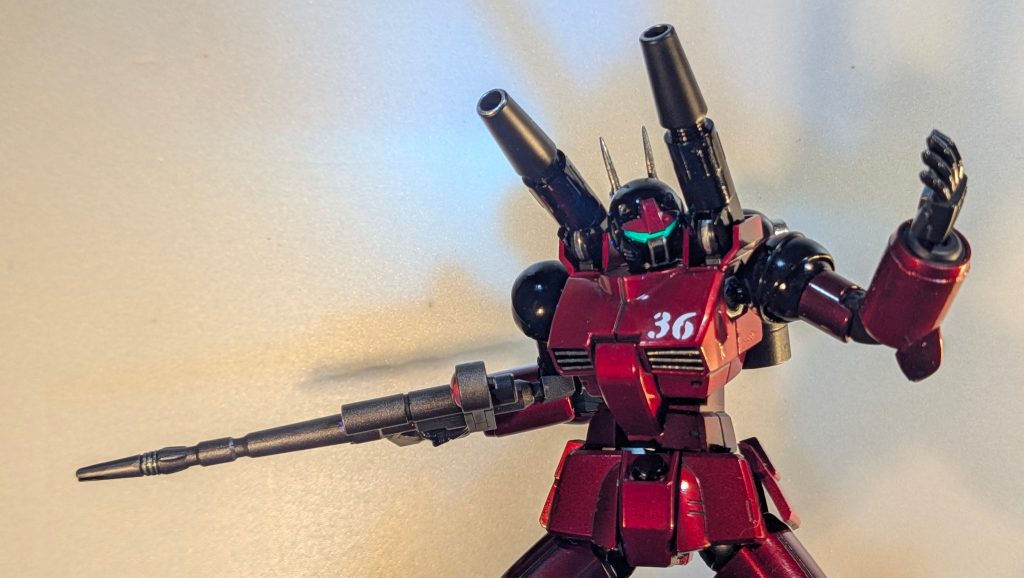 その上からクリアーレッドを3度吹き。