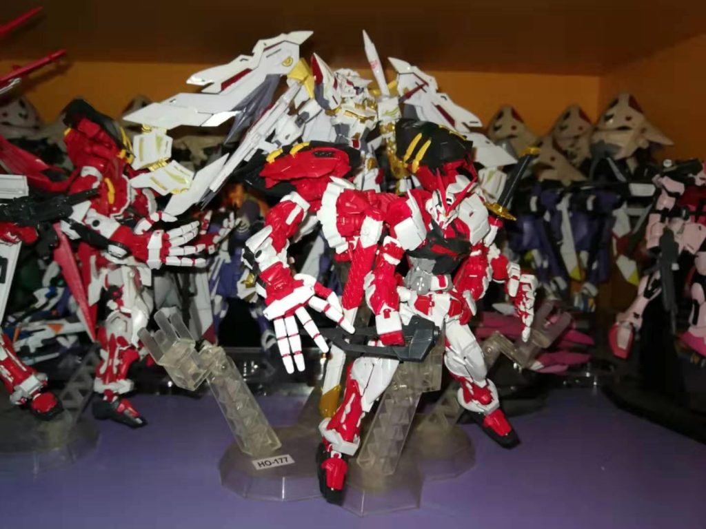 RG•ガンダムアストレイゴールドフレーム天花(アマツハナ)–2枚目/制作者：risuisei