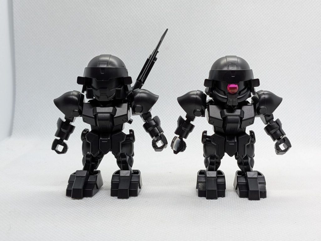 こちらは左がゴの部隊兵で右がラクヨウの部隊兵となります。『ゴ』エリアが105ダガータイプ、『ラクヨウ』エリアがジンタイプになります。完成は2026年の6月です。