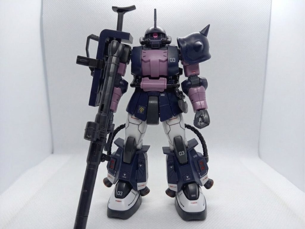 HG【ザクⅡ(黒い三連星)】–2枚目/制作者：TAKES I H彡