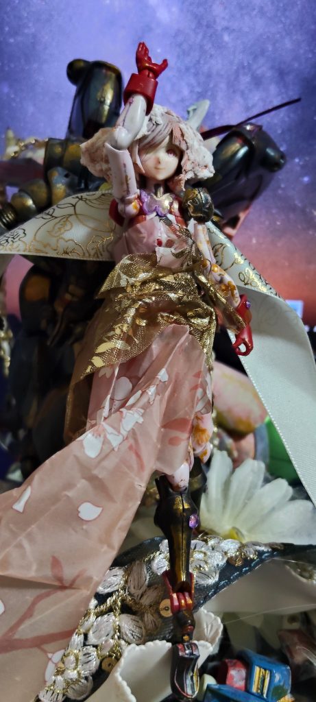 ​「――生き延びたければ、こうするしか無いねプライドを捨てろ……！！赤い彗星を捨てろ！シャア・アズナブルを捨てろ……！！そして己を捨てるのさ……！！目の前のその不細工なワイヤーに必死にしがみつくことだな、キャスバル！&nbsp;​「！！！　　お前は、、何者だ……！！&nbsp;