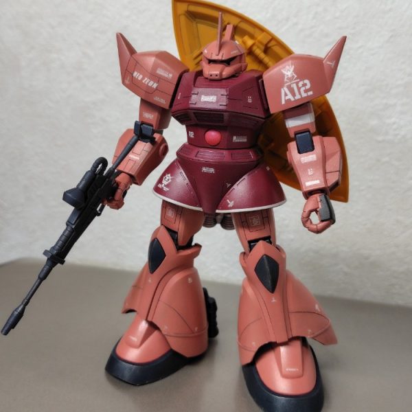 HGUC 1/144 シャア専用ゲルググ