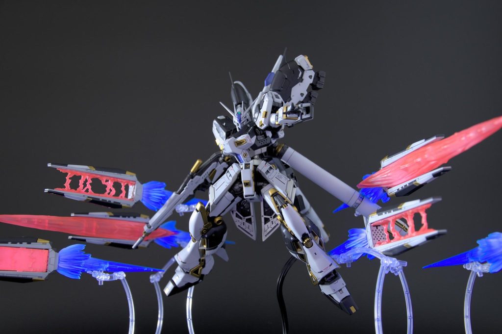 RG Hi-νガンダム–7枚目/制作者：Hase205