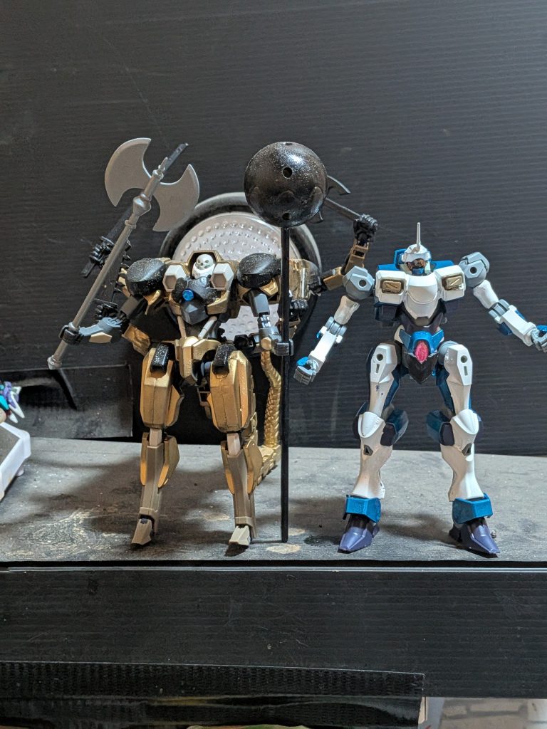 以前作成した、百里阿修羅のライバル機をイメージしました。