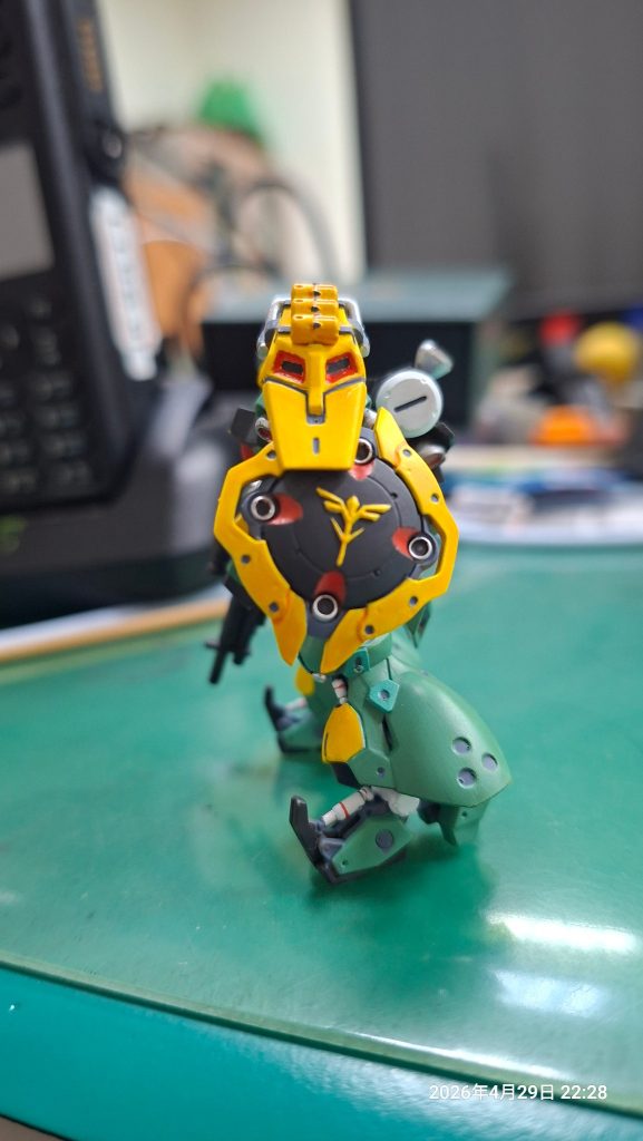 MSN-03 ヤクト·ドーガ  ギュネイ機カラ  (gundam artifact)–2枚目/制作者：Steinbockstudio
