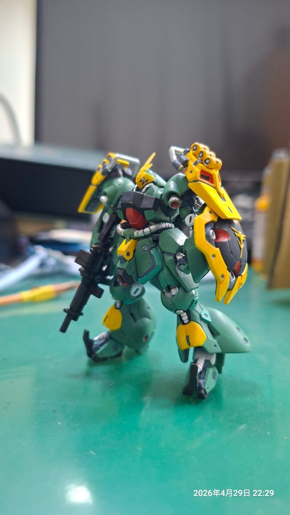MSN-03 ヤクト·ドーガ  ギュネイ機カラ  (gundam artifact)