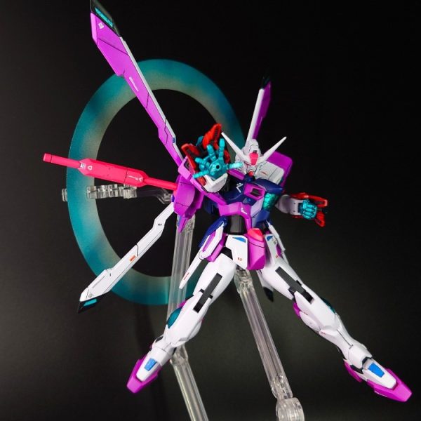 デスティニーガンダムシモンズ