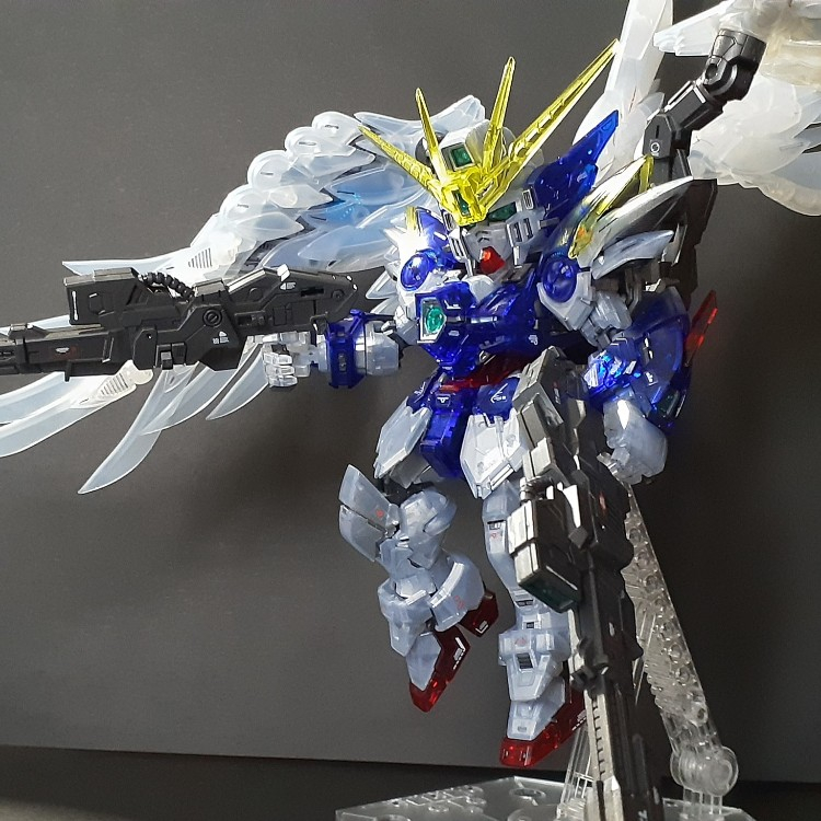 MGSD ウイングガンダムゼロ EW （クリアカラー）｜アルティマさんの