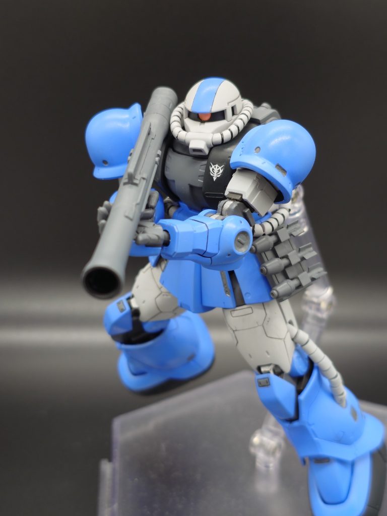 装備２初期型のバズーカ。マシンガンと同じく個人的好みで採用。
