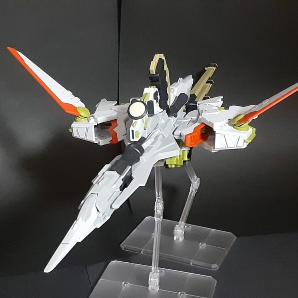 HGCE ゼウスシルエット+デスティニーガンダム（ソリッドクリア）