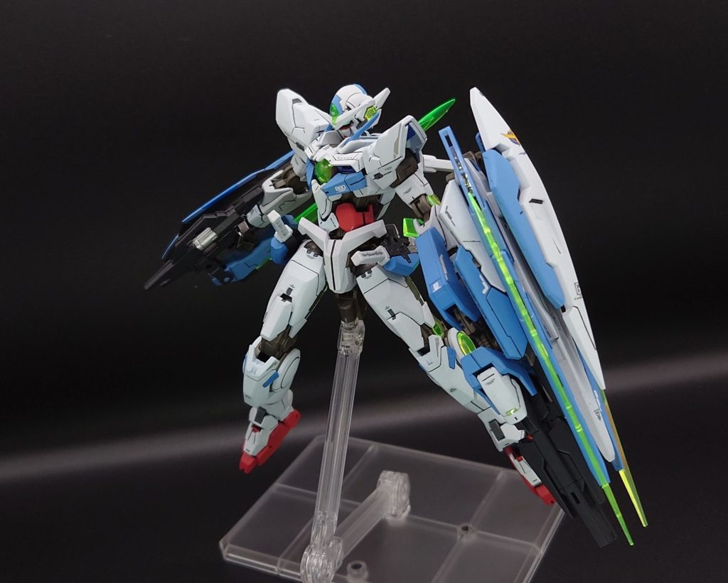 ダブルオークアンタの武装を転用してセブンソードを作成しました。・GNソードV＋I・GNショートブレイドP・GNロングブレイドP・GNビームサーベル ×2・GNソードビット ×2
