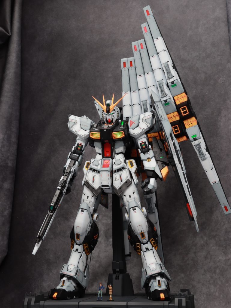 1/60 PERFECT GRADE UNLEASHED RX-93 νガンダム #3アニメカラー–2枚目/制作者：Dangomushi