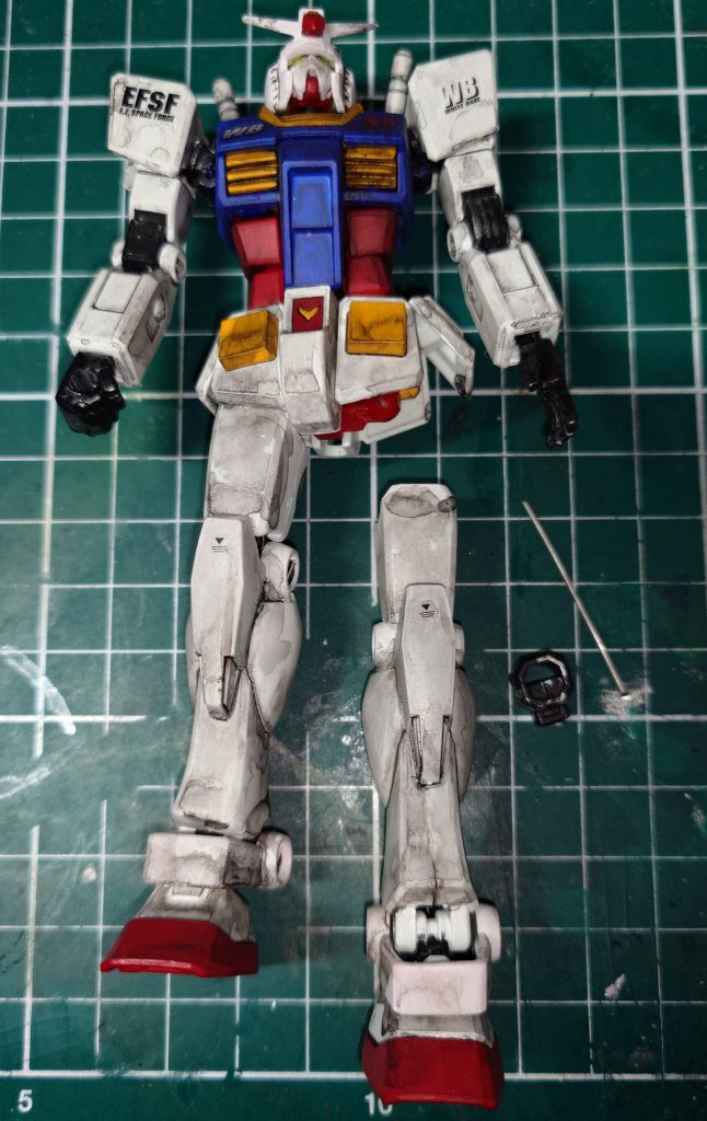 作品名：修理！<p>　左脚根元がポッキリ逝ったEGガンダムさん…どのご家庭にもある針金を切り出し…真鍮線は手元にないんや…ピンバイスで断面に穴開けます　 　開いた穴に、瞬着付けた針金を差し込み、更に瞬着を流し込んで、付きました 　２日程、安 [&hellip;]</p>
