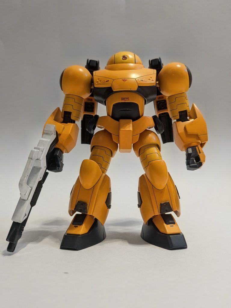 モノアイは、100均素材で作り直しました。