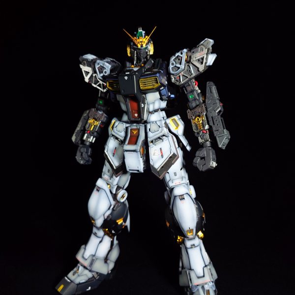 ここまで来ると、皆が知っているνガンダムになりますね！（2枚目）
