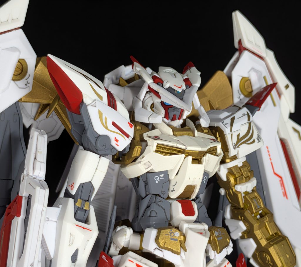 ＲＧ ガンダムアストレイ　ゴールドフレーム天ハナ