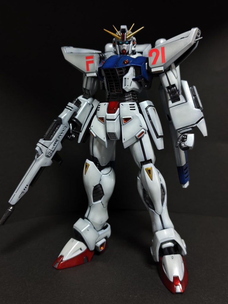 F91のマークはガンダムデカールを使用しました。