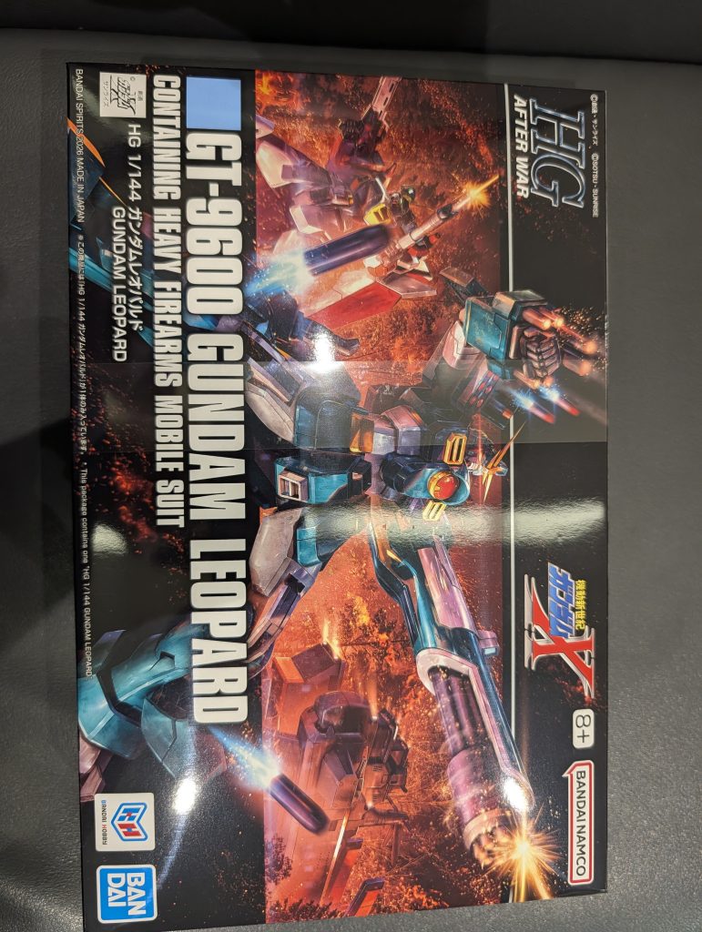 作品名：買えた⋯<p>ガンダムレオパルド買えたー！！ 発売日出張で半ば入手諦めてたけどなんとか入手出来た、マジで嬉しい⋯ 本日はホテルで製作ですな。</p>
