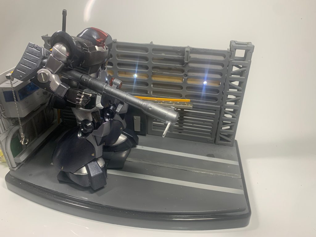 リックドム発進