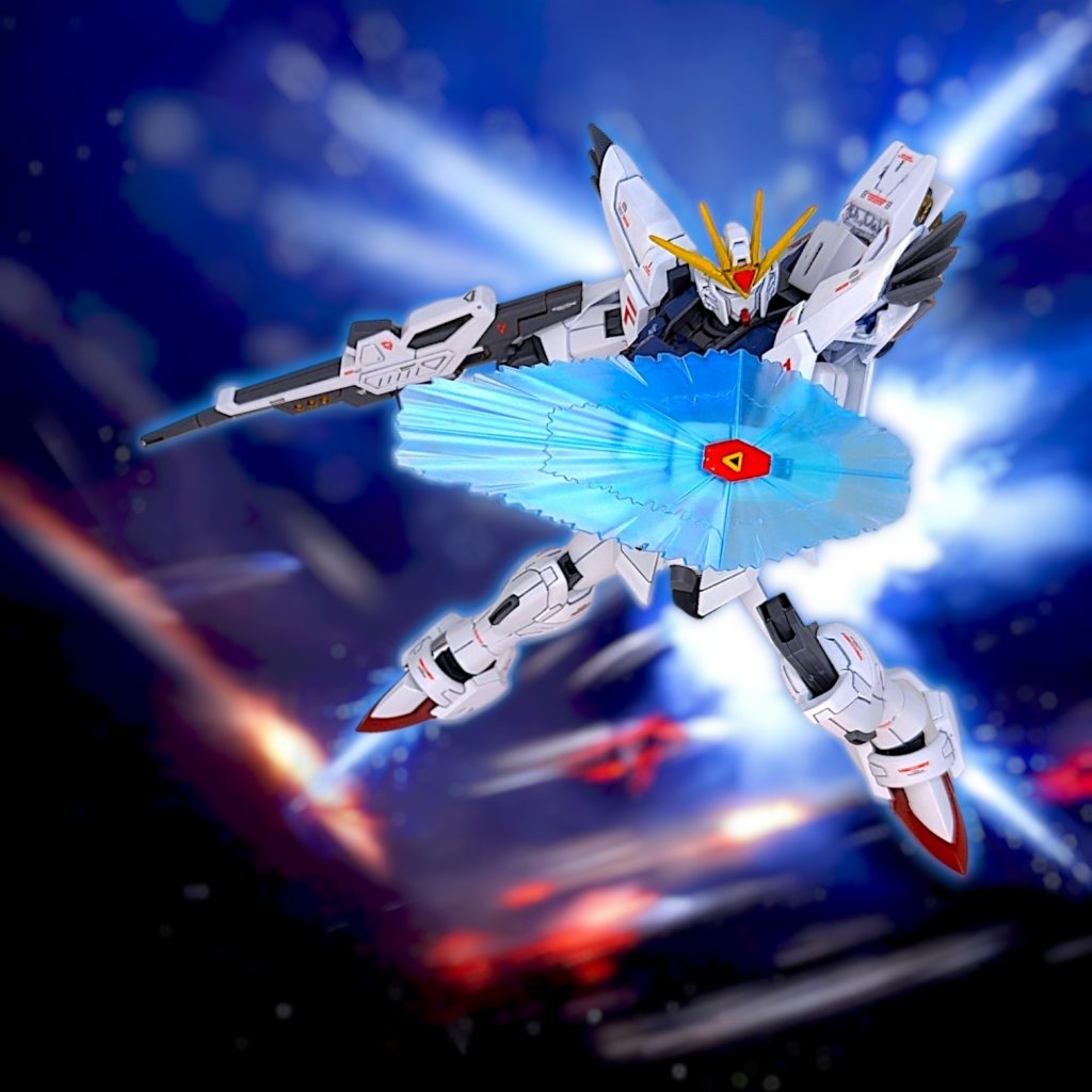 F91の特徴的なバックパックは試行錯誤の末、なんとか装着最初はF91のボディごと背負う予定でしたが、いろいろ試すうちに、切り刻まれてだいぶコンパクトになりました(gundam-kao2)&nbsp;&nbsp;