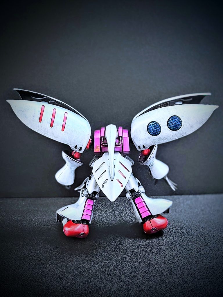 背面カット（別アングル）。このド背面カット、個人的に気に入っておりまして(zaku-kao4)