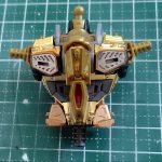 胸部を作製。腹のビーム砲口は透明パーツをクリアーレッドで塗装していますが、いい感[…]