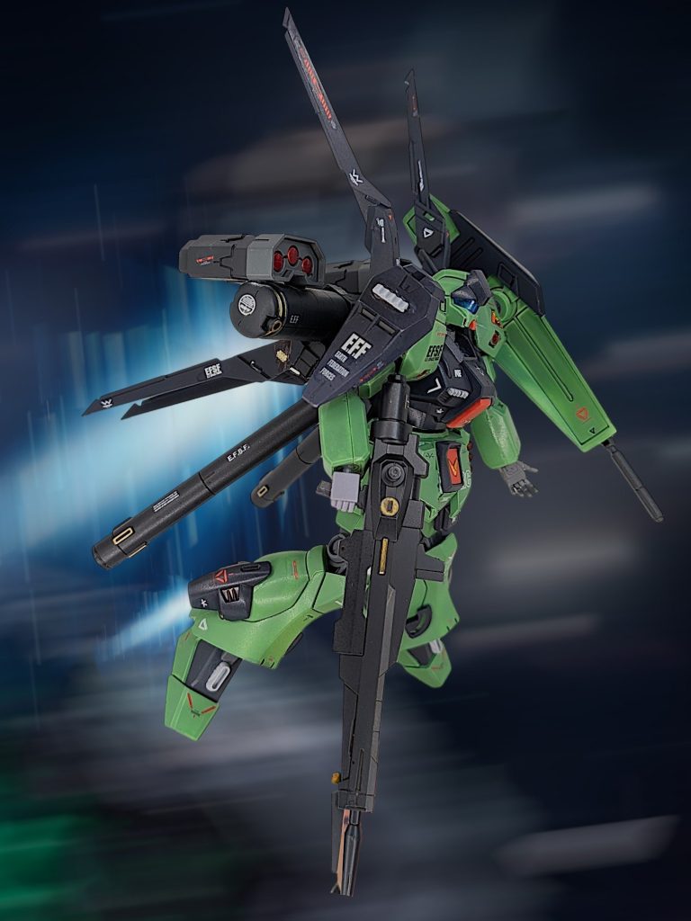 まずバックパック盛りましたやりすぎ感もありますが、だいぶ強そうな感じです笑F91を作った時に余ったライフリのパーツを使ったりしています