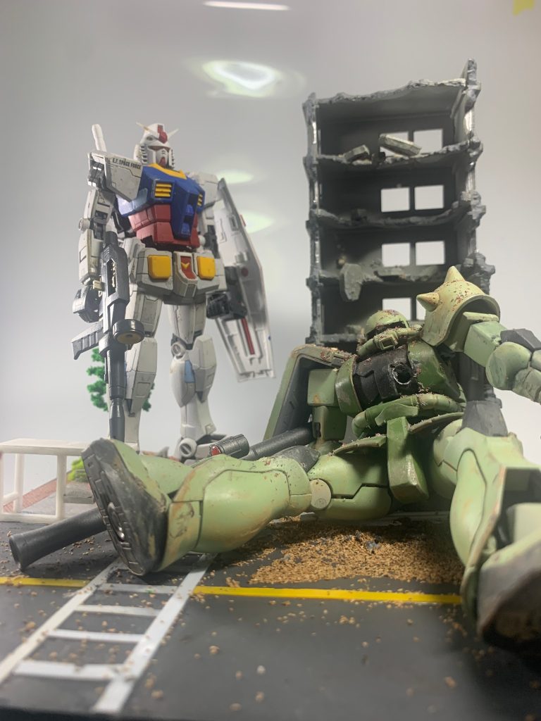 HG　RX-78-2ガンダム　HGザクⅡ　ジオラマ