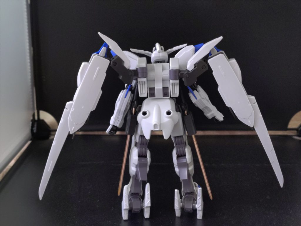 ガンダムシュバルゼッテの特徴所々あります