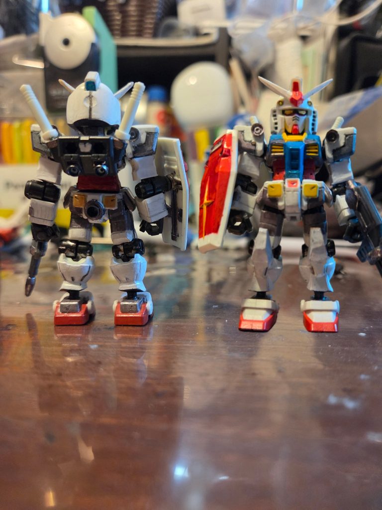 素立ち今回は自分の持っている全ての力を使い、自分の理想のガンダムを作ろう!ということを目標にやってきました。今回はコトブキヤさんのバーニアノズルⅢをリアスカートと肩アーマーに接着！(gundam-kao6)アムロの操縦についていくにはマグコだけじゃ足らんだろということで付けました。それ以外は前作のmk-Ⅱの技術をフィードバックして作りました。