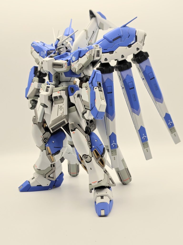 個人的に数あるキットの中で一度は作っておきたかったキットの一つHi-vガンダムを今回製作しました😊