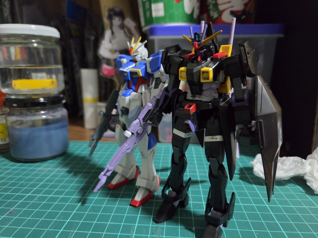 作品名：ガイアガンダム改修<p>脚と腰の高さUPがやっと終わった。</p>
