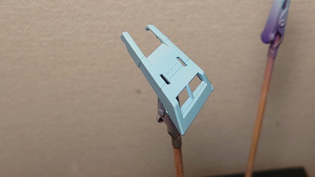 ベースホワイトはキャラクターホワイトにクリアブルーを混ぜたものを使用。
