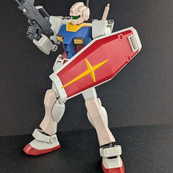 &nbsp;ジム改の製作続き&nbsp;肩のフックつけたり､リアアーマーにバーニア仕込んだ&nbsp;専用のビームガンも作製！「ノーサイドってか？レフェリーは…ここにはいねぇよ！」（2枚目）