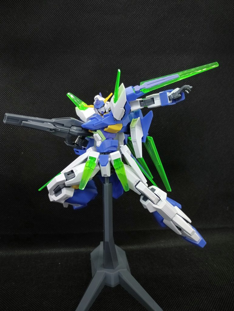 まさかAGE-FXがいつでも買える枠になるとは思いませんでしたね最近はダブルオーガンダムに、Gセルフに、ヴィクトリーガンダムに、ターンエーにと、色んな主人公機がいつでも買える枠になってるように感じます量産機よりもガンダムタイプの方が好きな僕にとっては良い事だと思います