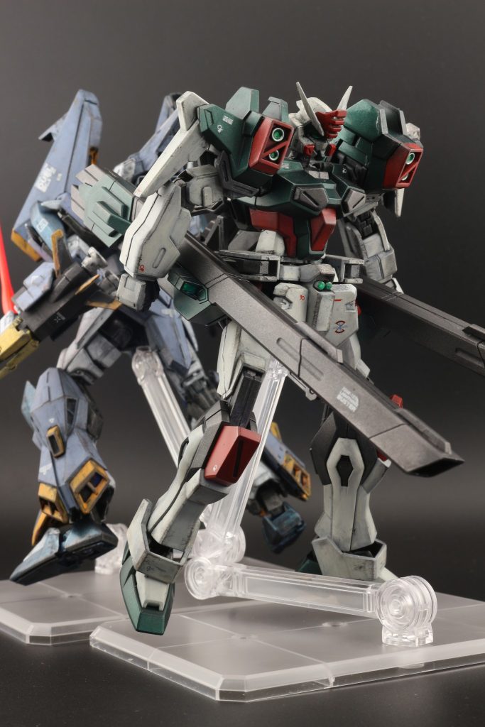 デュエルブリッツガンダムも見て頂ければ幸いです
