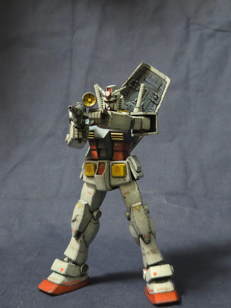 旧HGUC ガンダム–6枚目/制作者：Roto
