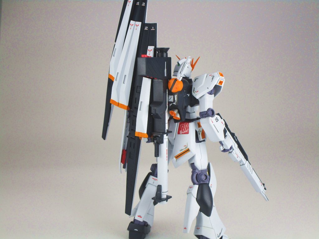 エントリーグレードRX-93νガンダム–4枚目/制作者：どーもとＰ(堂本晃司)