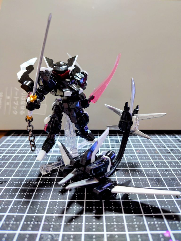 スティングレイつまり、エイです⊂⁠(⁠(⁠・⁠▽⁠・⁠)⁠)⁠⊃独立して戦闘可能です⊂⁠(⁠・⁠▽⁠・⁠⊂⁠)ファトゥムみたいに突撃もできるし、尻尾で切る刺す、ビーム砲も付いてます⊂⁠(⁠・⁠▽⁠・⁠⊂⁠)