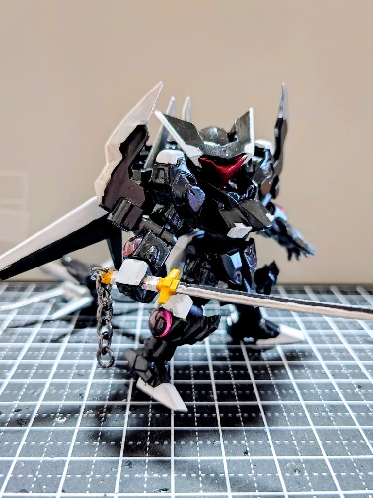白い所と黒の所は筆塗りに挑戦してみました⊂⁠(⁠・⁠▽⁠・⁠⊂⁠)