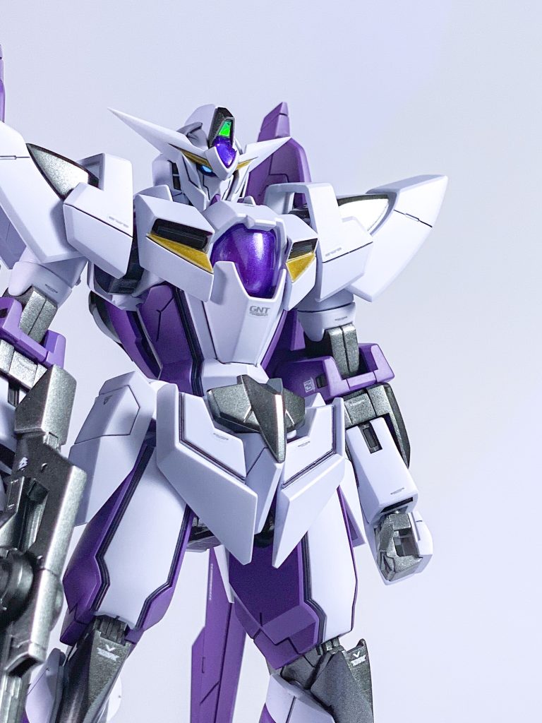 関節部の構造など懐かしさの塊のようなキットですが。笑やはりとてもかっこいいキットでした。今回もヤフオク出品してますので、プロフのリンクからご覧いただければ幸いです！