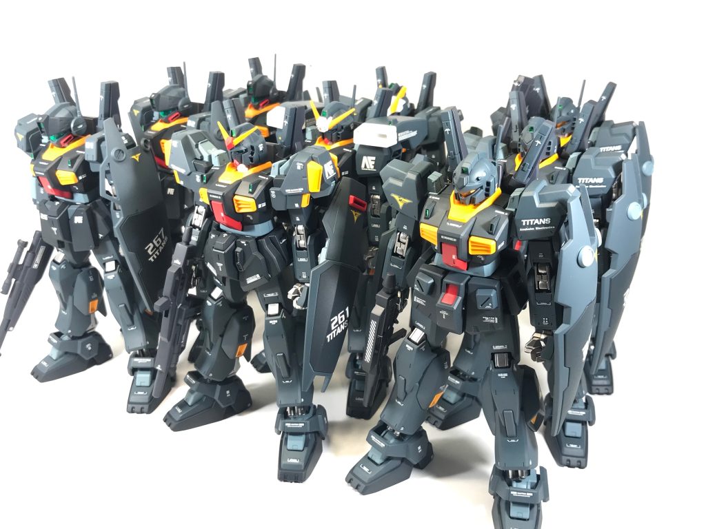 全小隊の集合ショットです。流石に9機体あると圧巻ですね！これにてガンダムマークⅡ量産化計画（脳内妄想）シリーズの投稿は終了です。次回シリーズの投稿時期は未定ですが、またお付き合い頂ければ嬉しいです。