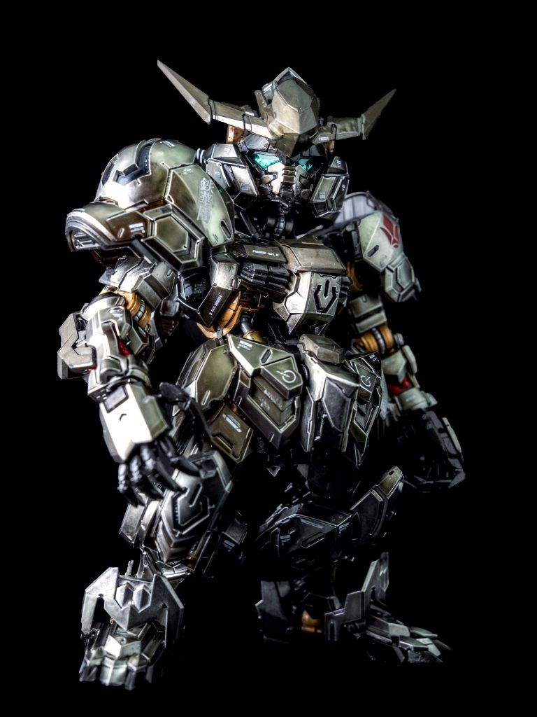 MGSD ガンダムベース限定 ガンダムバルバトス [アイアンブラッドコーティング]–3枚目/制作者：DON-GURI