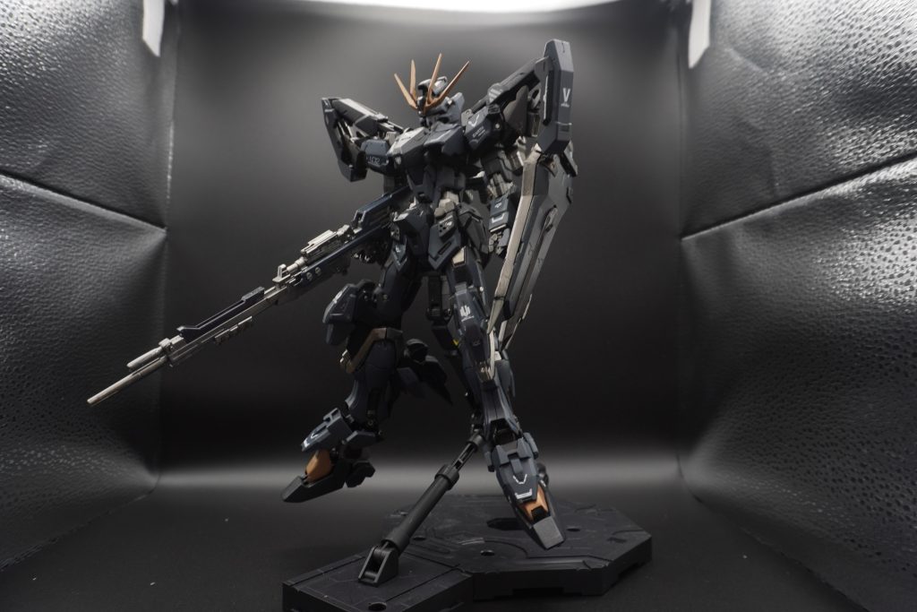 初めて作ったオリジナルガンプラなのですがめちゃくちゃ気に入ってます。&nbsp;こいつを超えるガンプラを作り皆さんに見ていただけたら幸いです。
